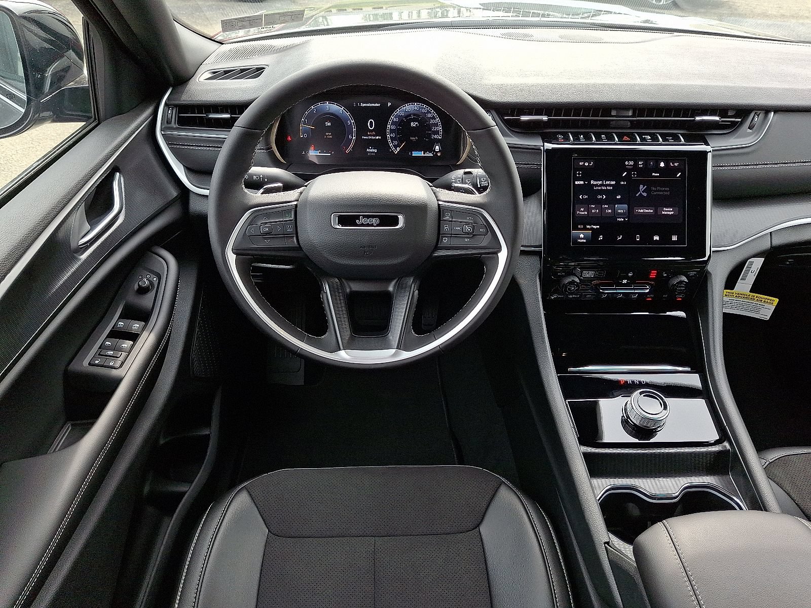 New 2025 Jeep Grand Cherokee Altitude AWD/4WD image 8