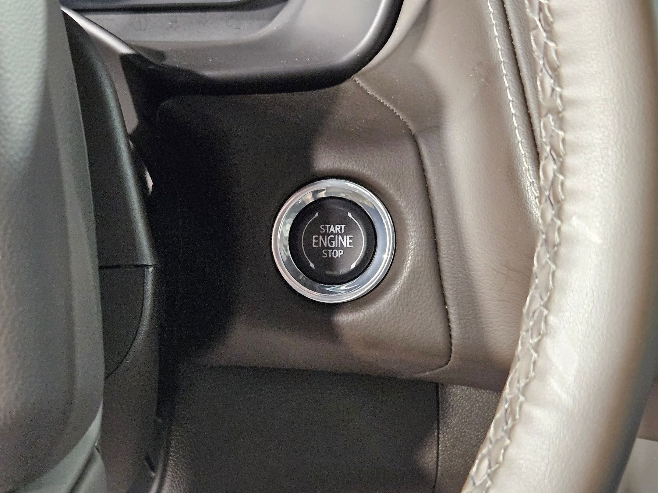 Used 2023 Chevrolet Tahoe LT w/ Luxury Package image 35