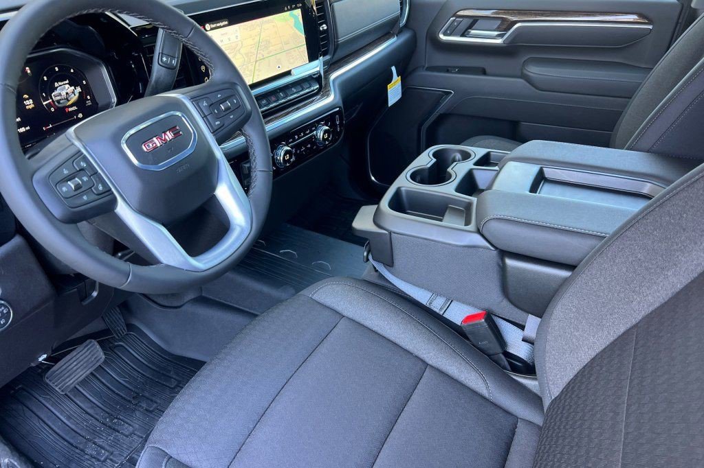 Certified 2026 GMC Sierra 2500 SLE w/ SLE Value Package; image 5