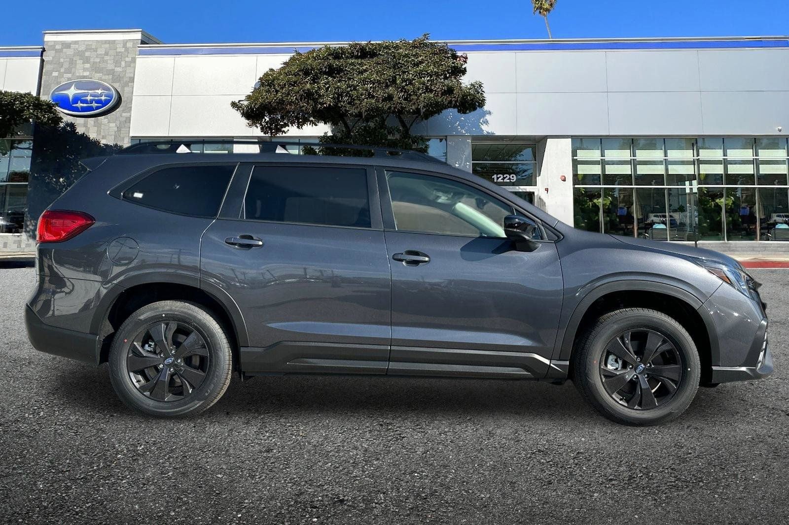 New 2026 Subaru Ascent Premium AWD/4WD image 3