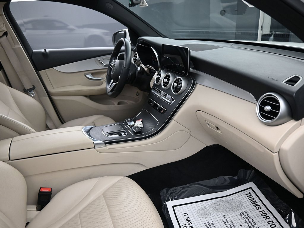 Used 2021 Mercedes-Benz GLC 300 4MATIC Coupe image 38
