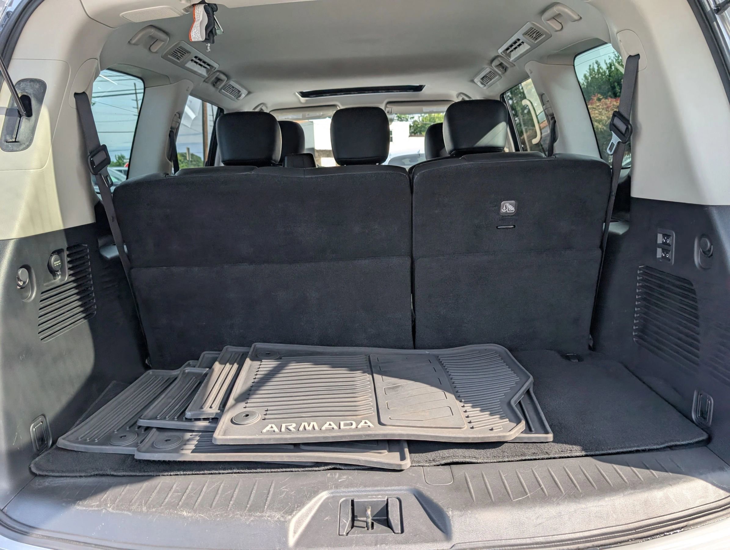 Used 2019 Nissan Armada SL w/ Premium Package image 41