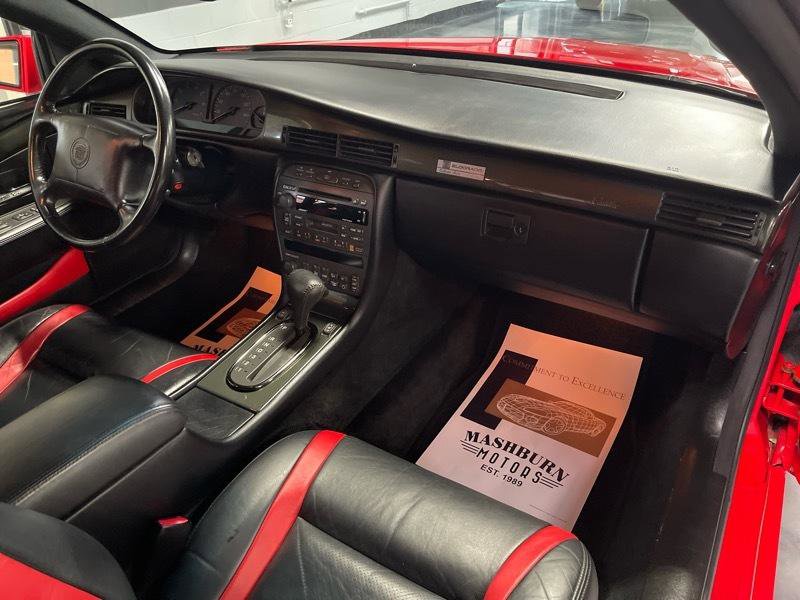 Used 2002 Cadillac Eldorado Collector's Edition image 37