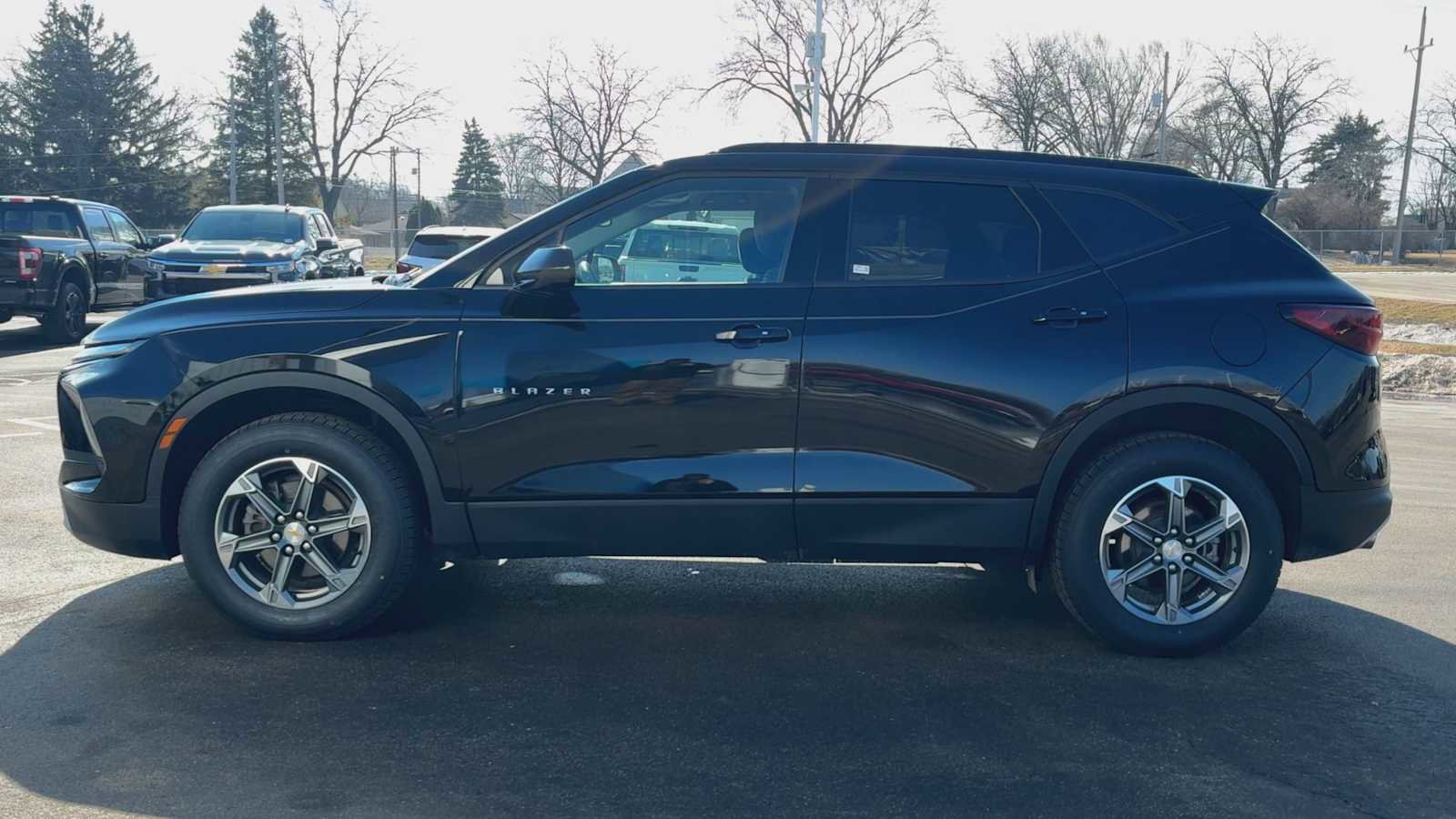 Certified 2023 Chevrolet Blazer LT w/ Convenience Package image 5