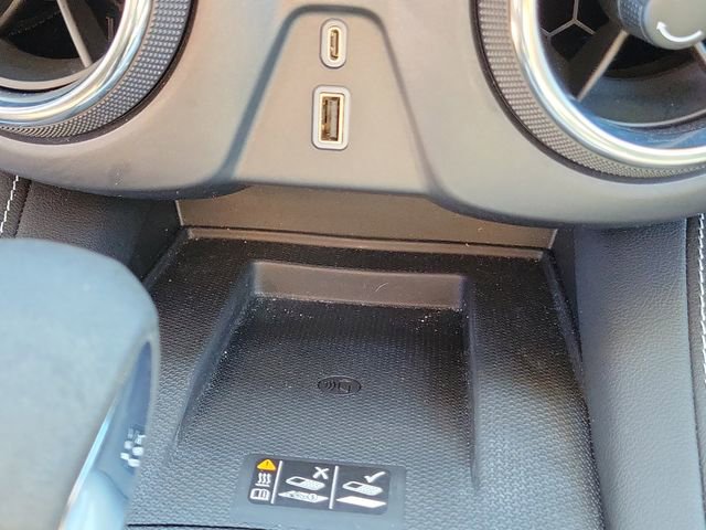 Used 2023 Chevrolet Blazer LT w/ Convenience Package image 32