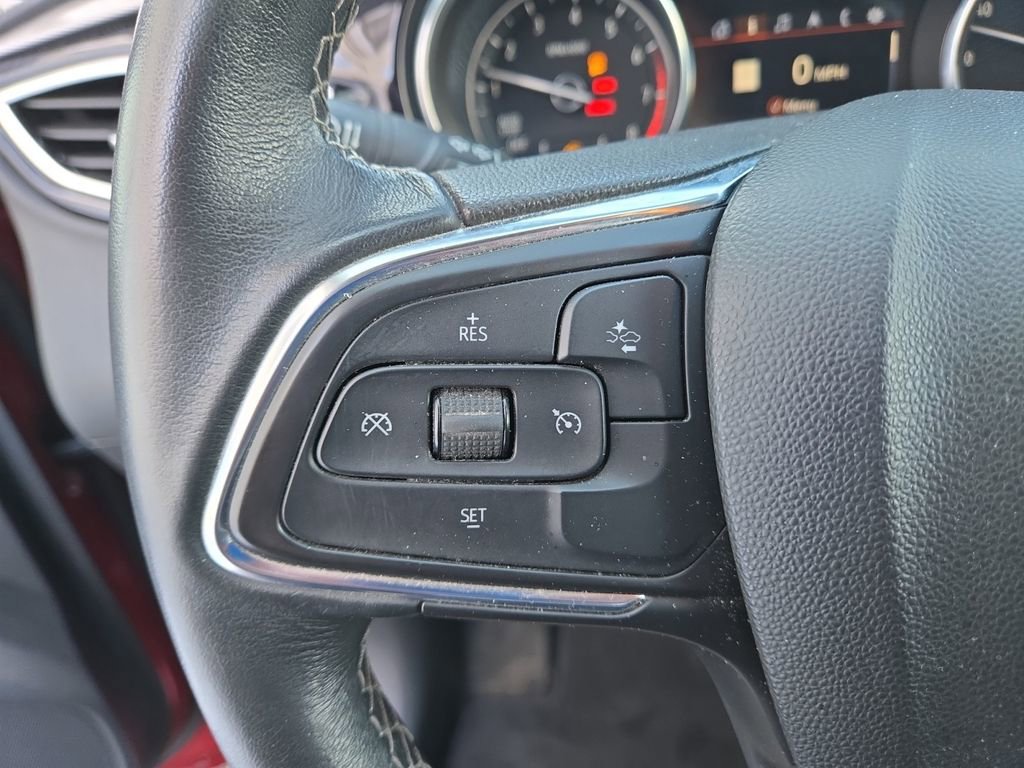 Used 2021 Buick Encore GX Select w/ Advanced Technology Package image 30