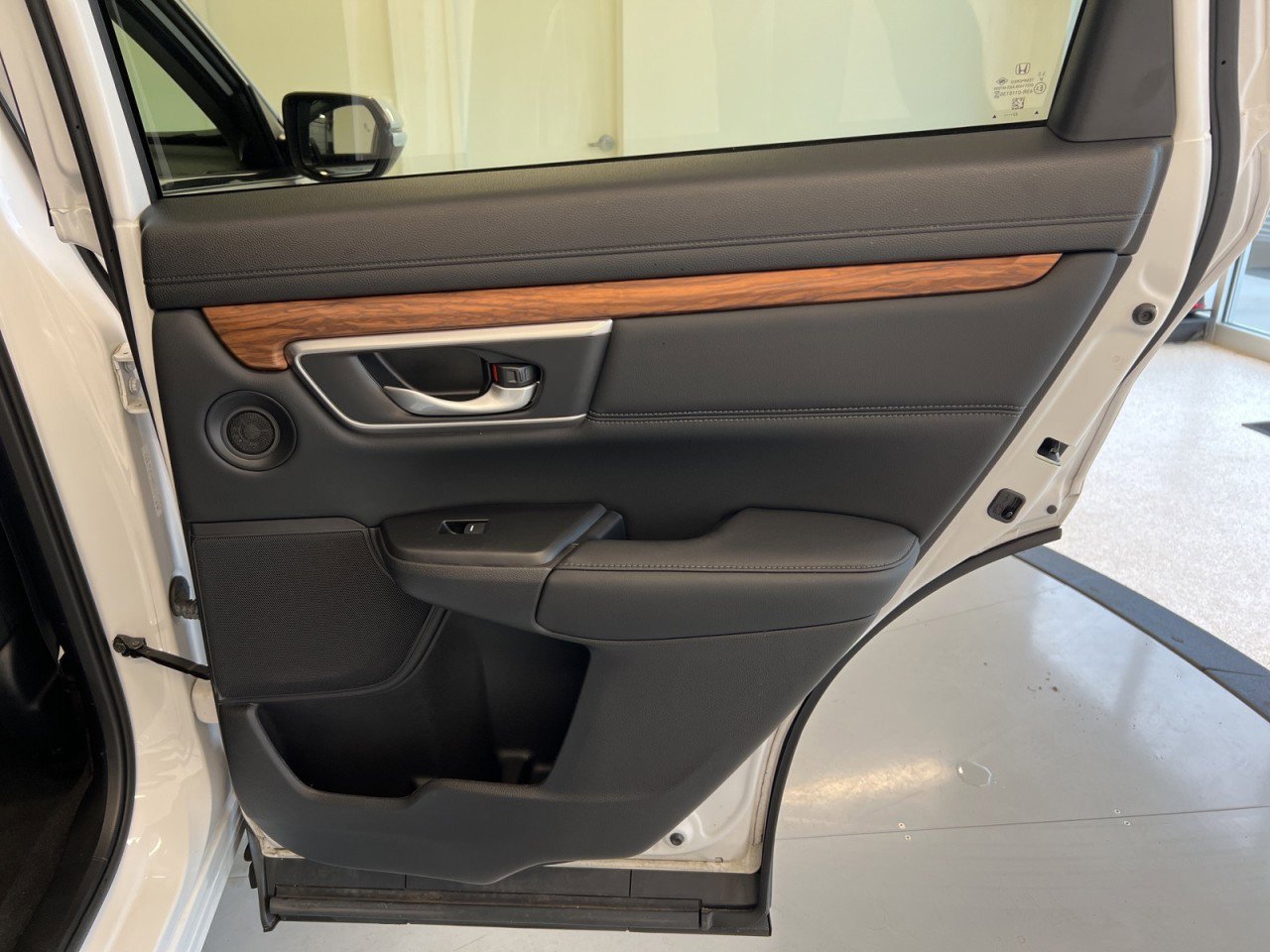 Used 2022 Honda CR-V EX-L image 37