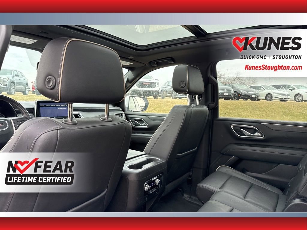 Used 2021 GMC Yukon XL SLT w/ SLT Luxury Package image 36