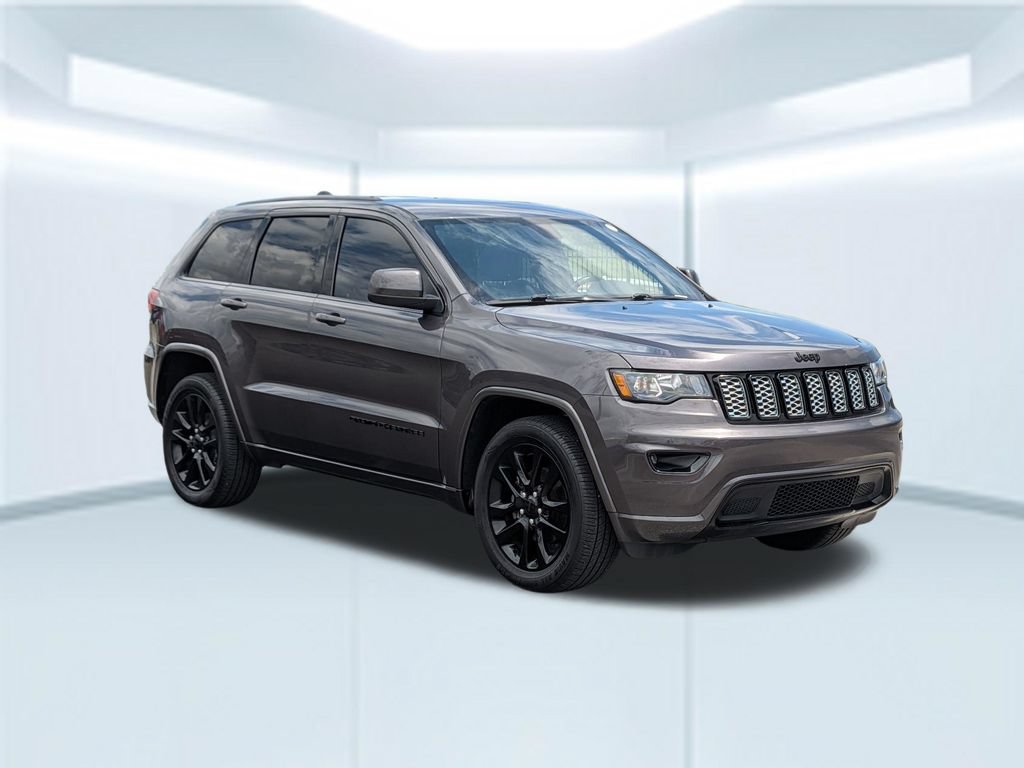 Used 2019 Jeep Grand Cherokee Altitude RWD image 8