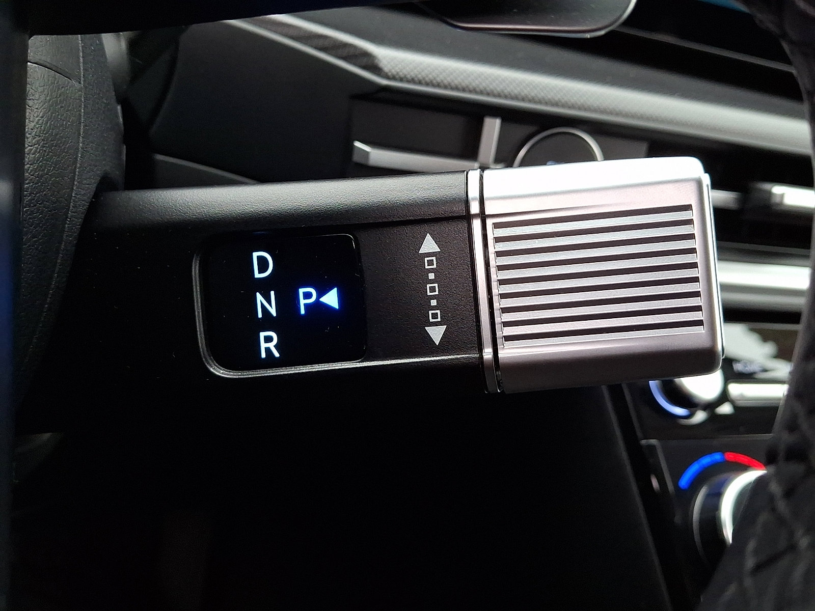 Used 2025 Hyundai Santa Fe SEL image 25