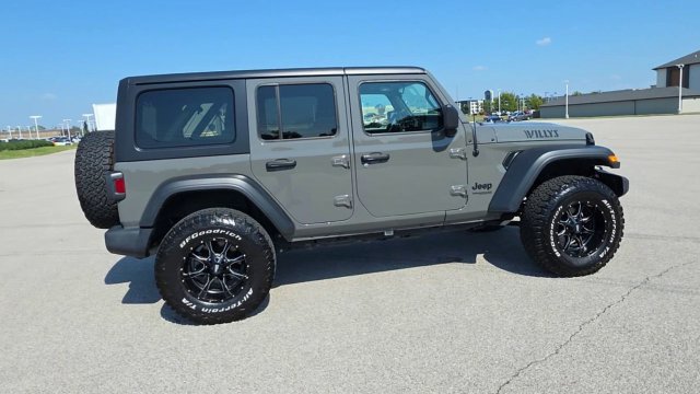 Used 2021 Jeep Wrangler Unlimited Sport AWD/4WD image 8