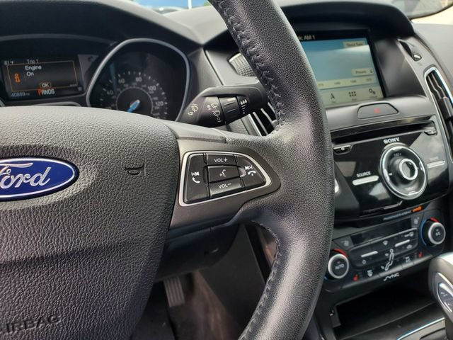 Used 2018 Ford Focus Titanium FWD image 15