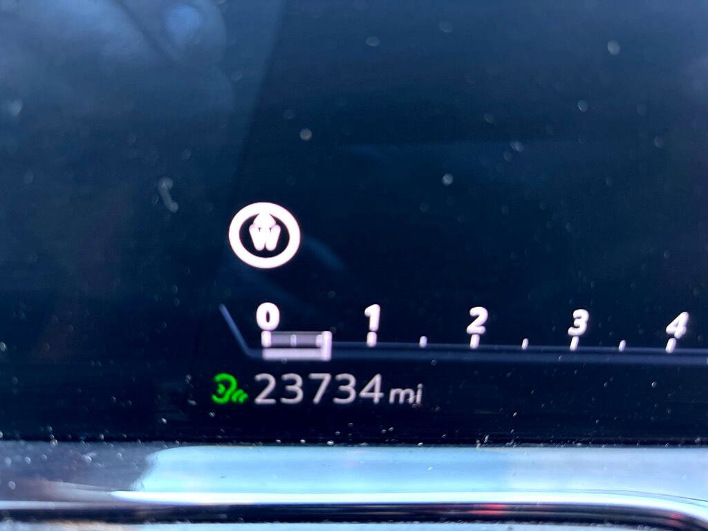 Used 2023 Cadillac Escalade Sport w/ Touring Package image 19