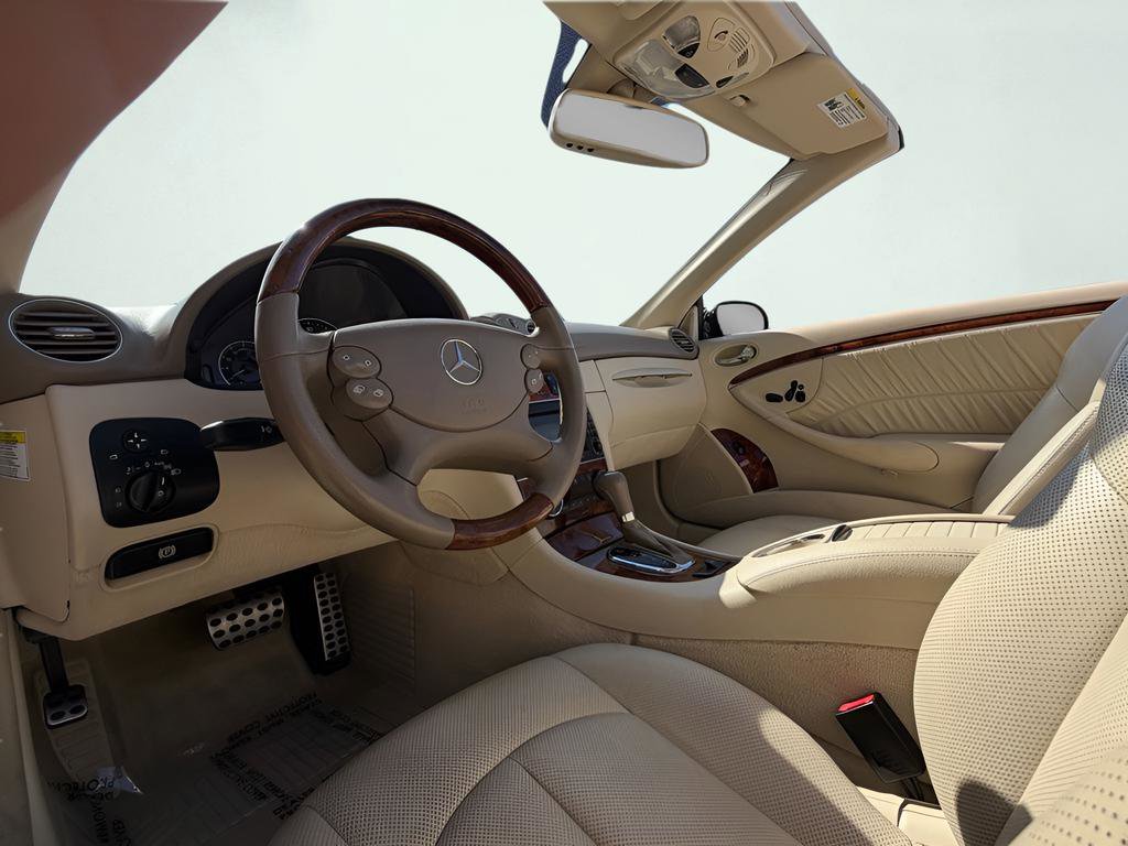 Used 2009 Mercedes-Benz CLK 350 Cabriolet image 17
