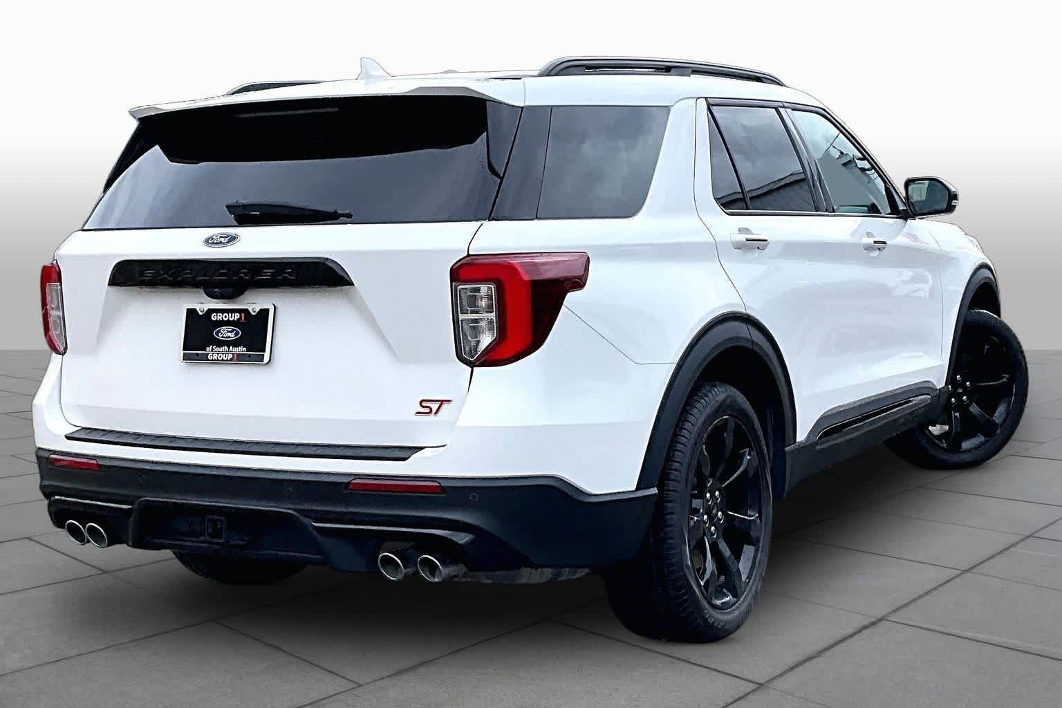 Used 2023 Ford Explorer ST w/ Equipment Group 401A AWD/4WD image 16