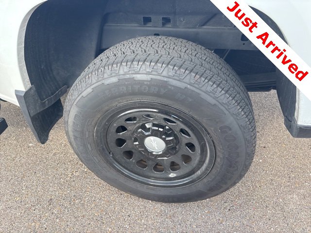 Used 2025 Chevrolet Colorado W/T w/ WT Convenience Package II image 16