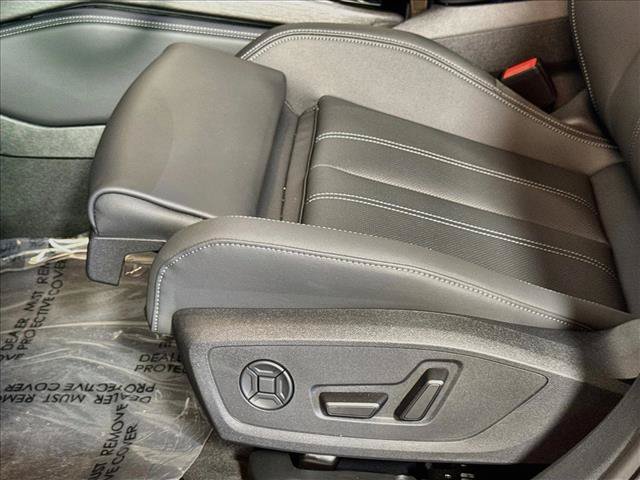 New 2026 Audi A6 Premium Plus AWD/4WD image 16