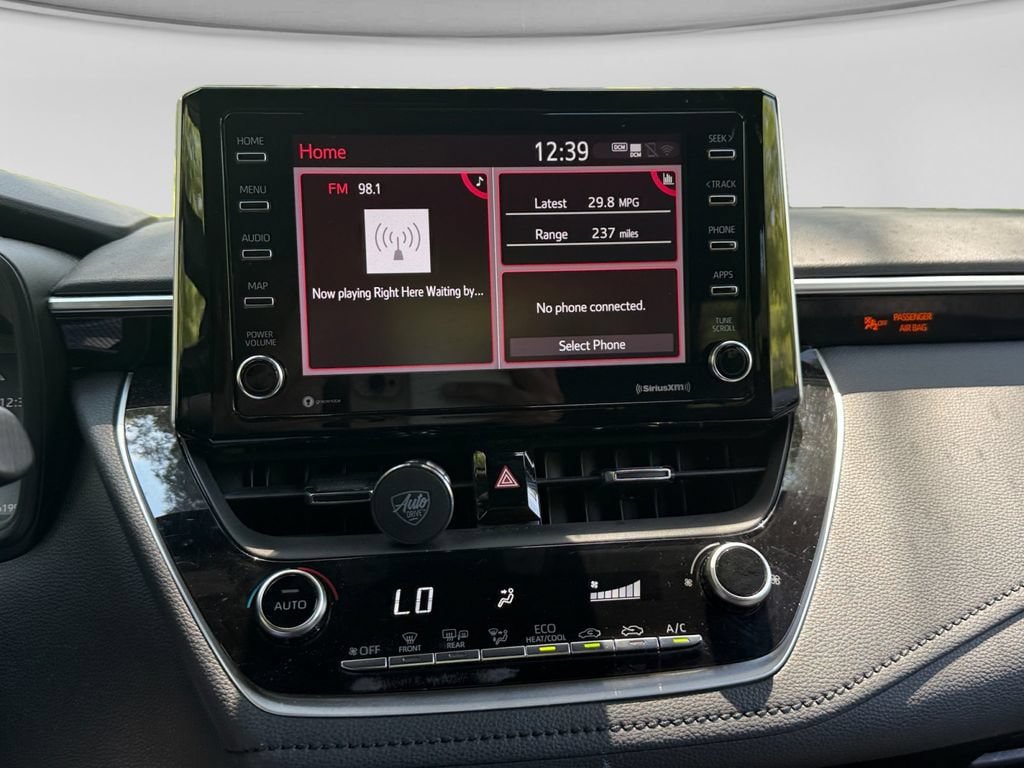 Used 2021 Toyota Corolla SE w/ Carpet Mat Package (TMS) FWD image 21