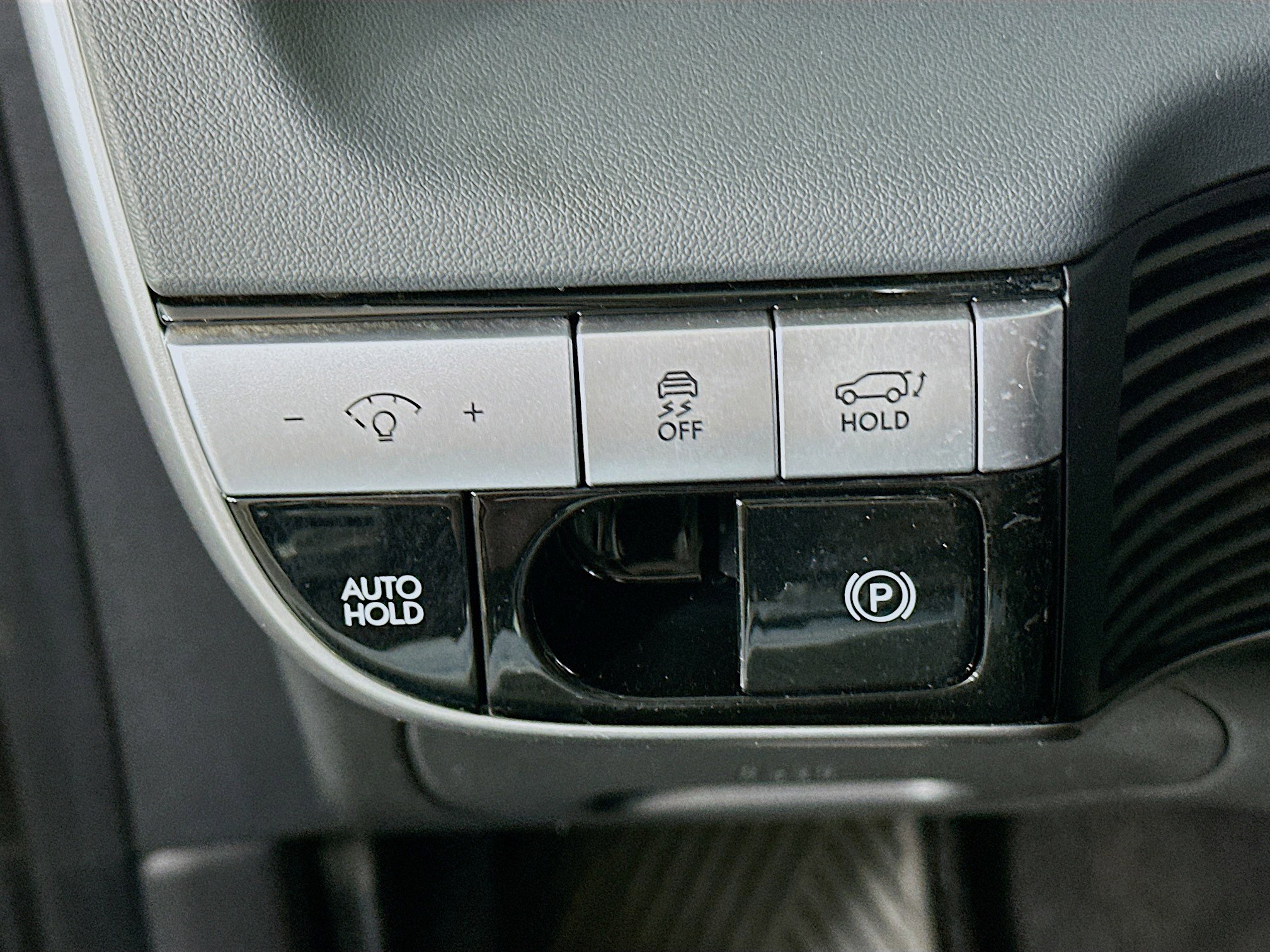 Used 2024 Hyundai Ioniq 5 SEL RWD image 17