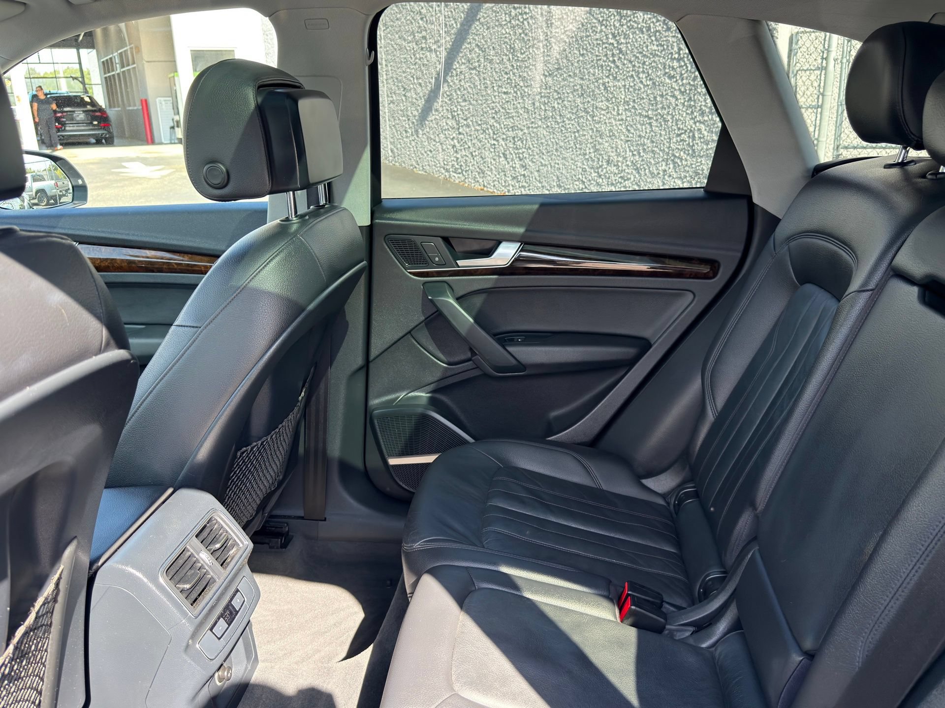 Used 2018 Audi Q5 Premium Plus w/ Premium Plus Package AWD/4WD image 28