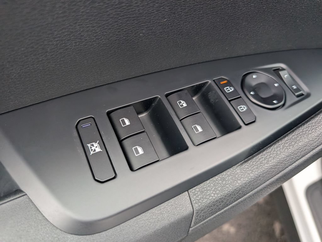 New 2026 Kia Sportage LX AWD/4WD image 15