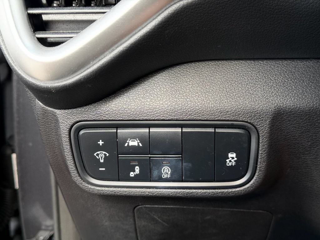 Used 2022 Kia Soul LX w/ Technology Package FWD image 28