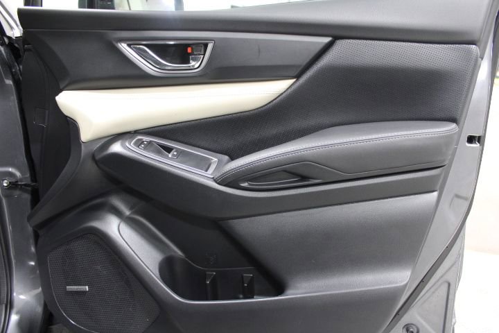 Used 2022 Subaru Ascent Limited w/ Technology Package image 27