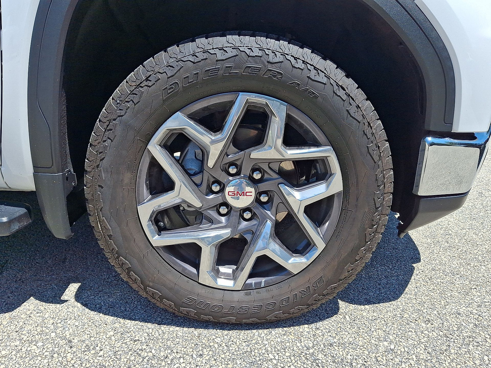 Used 2022 GMC Sierra 1500 SLT w/ SLT Premium Plus Package AWD/4WD image 26