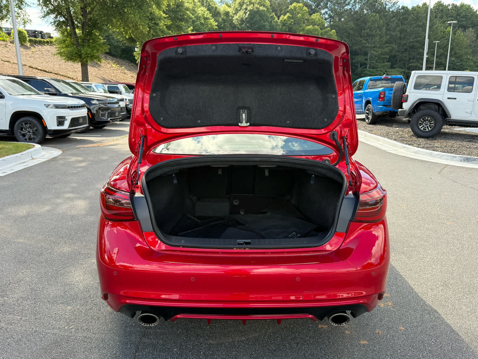 Used 2023 INFINITI Q50 Red Sport 400 w/ Carbon Fiber Package AWD/4WD image 30