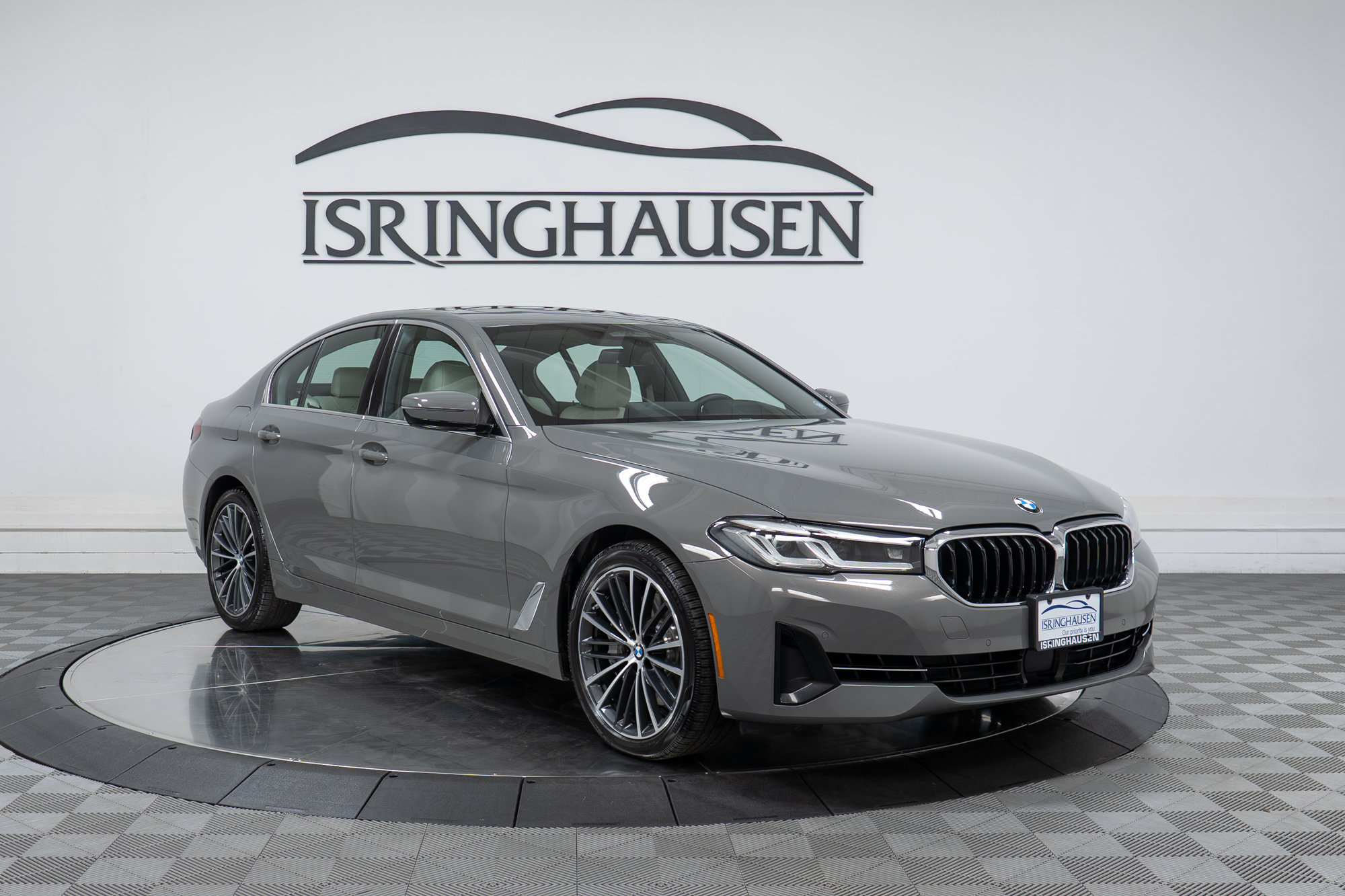 Used 2022 BMW 540i xDrive w/ Premium Package AWD/4WD image 3