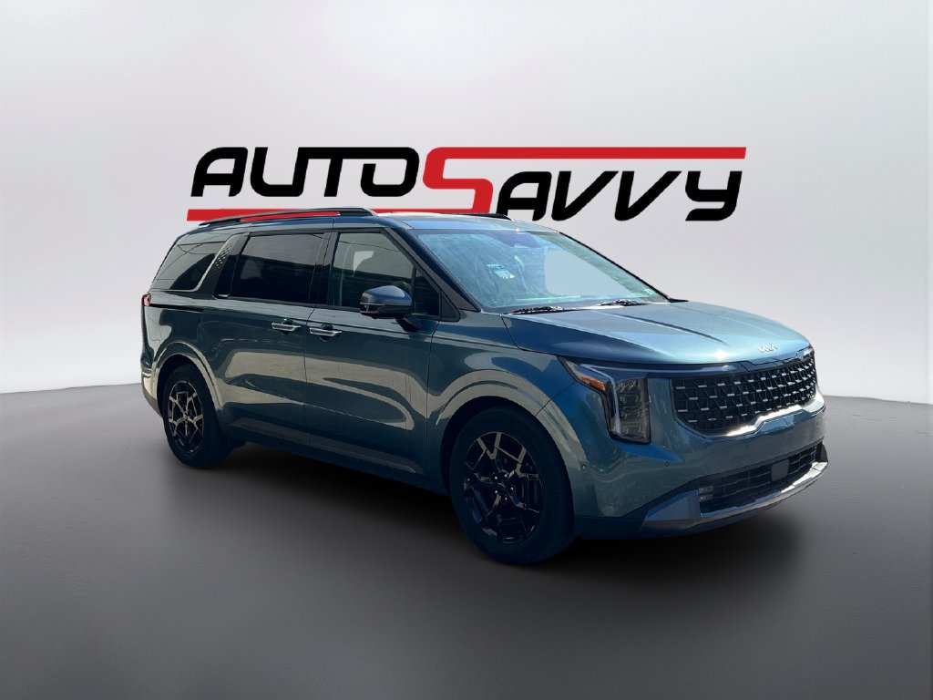 Used 2025 Kia Carnival SX Prestige FWD image 3
