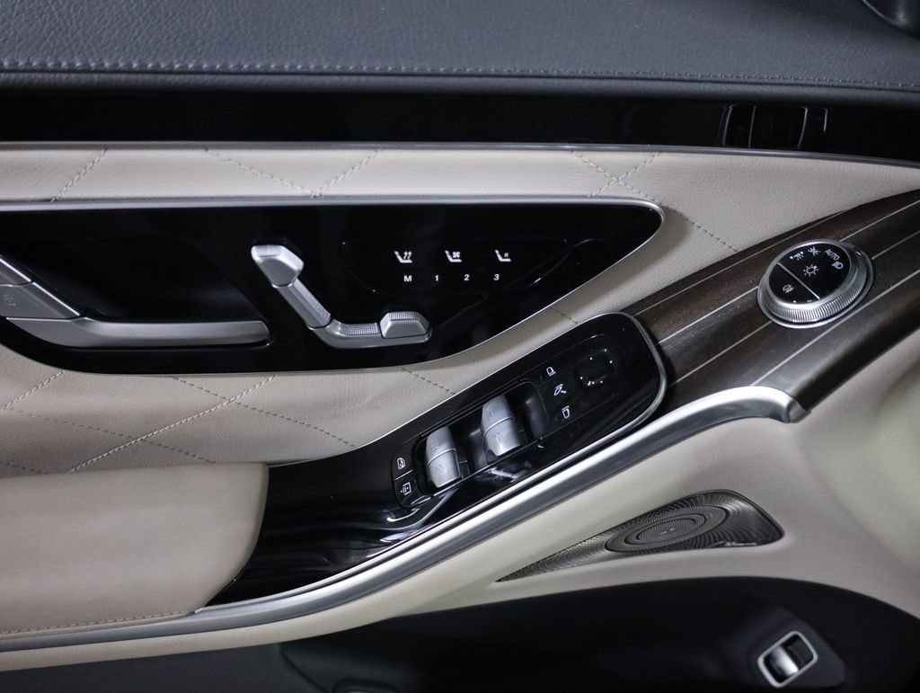 Certified 2023 Mercedes-Benz S 580e 4MATIC Sedan image 11