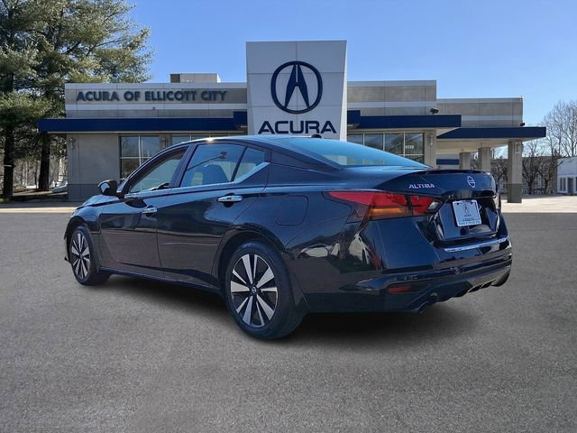 Used 2022 Nissan Altima 2.5 SV w/ SV Premium Package image 4