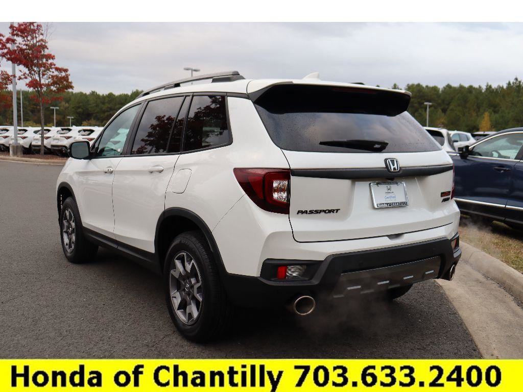 Certified 2022 Honda Passport TrailSport image 5