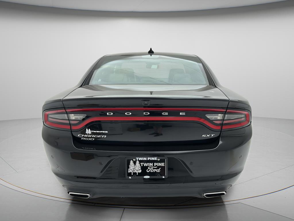 Used 2015 Dodge Charger SXT w/ AWD Plus Group image 6