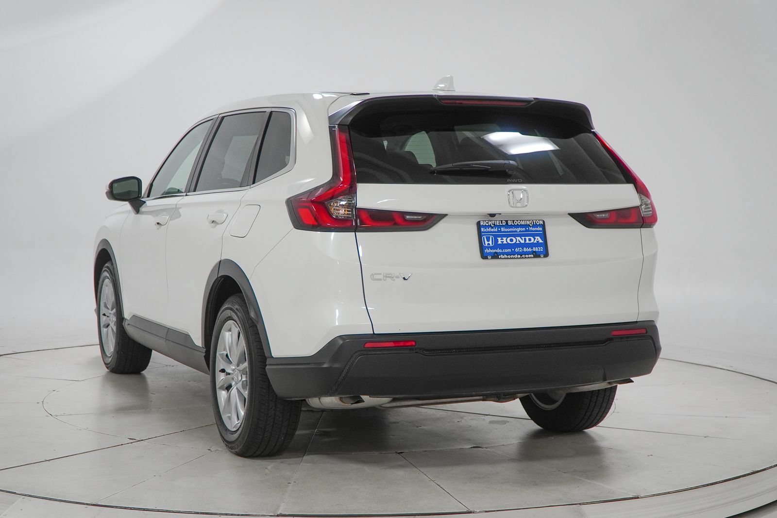 Certified 2026 Honda CR-V EX image 8