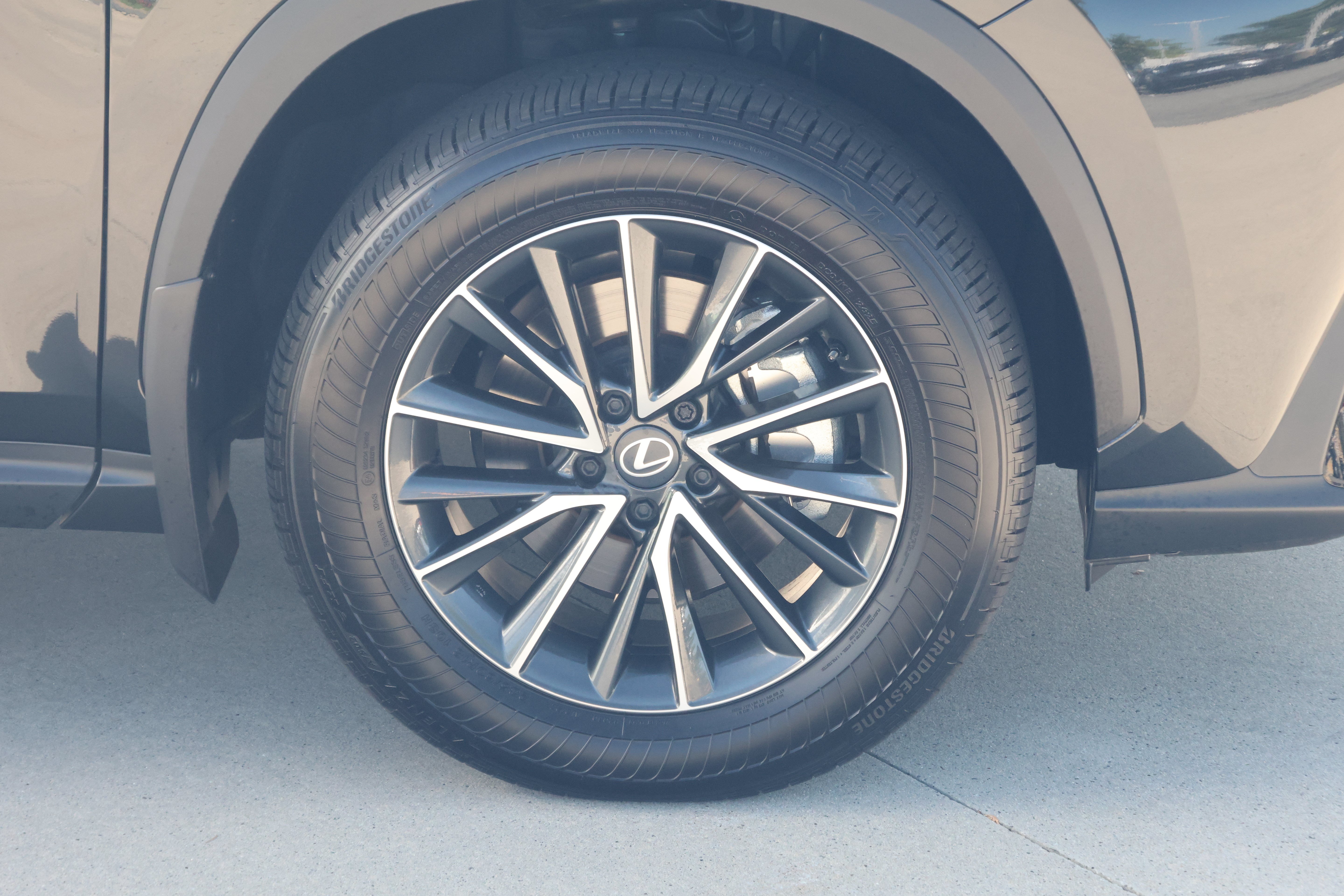 Certified 2026 Lexus NX 350 AWD w/ Accessory Package (K3) image 11