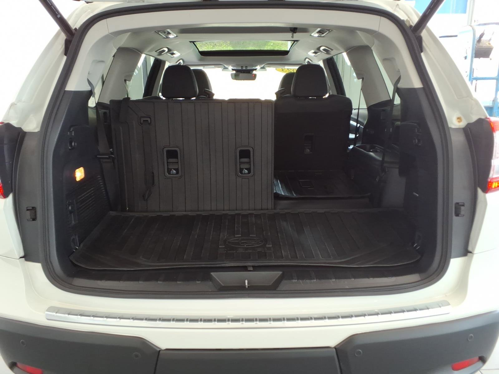Certified 2023 Subaru Ascent Limited w/ Technology Package image 21