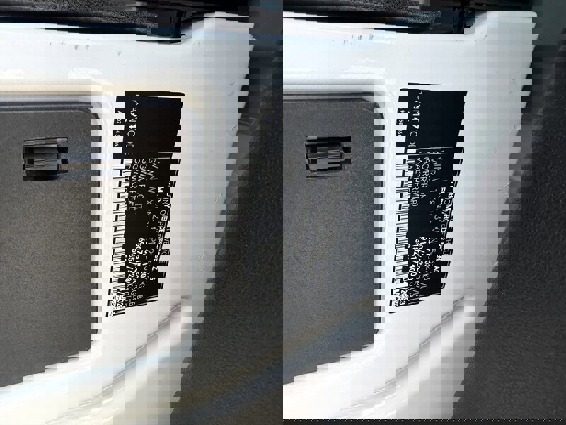 Used 2023 Mercedes-Benz Sprinter 3500 image 18