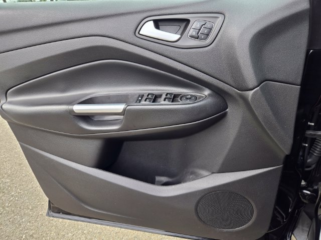 Certified 2018 Ford Escape Titanium AWD/4WD image 26