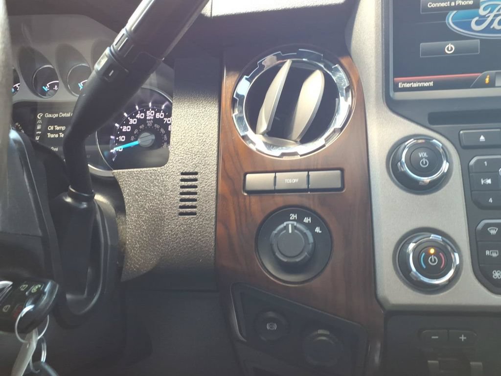 Used 2015 Ford F350 Lariat w/ Lariat Ultimate Package AWD/4WD image 21