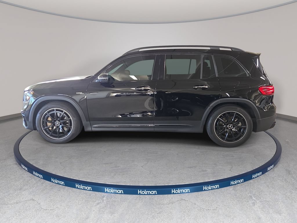 Used 2025 Mercedes-Benz GLB 35 AMG 4MATIC image 11