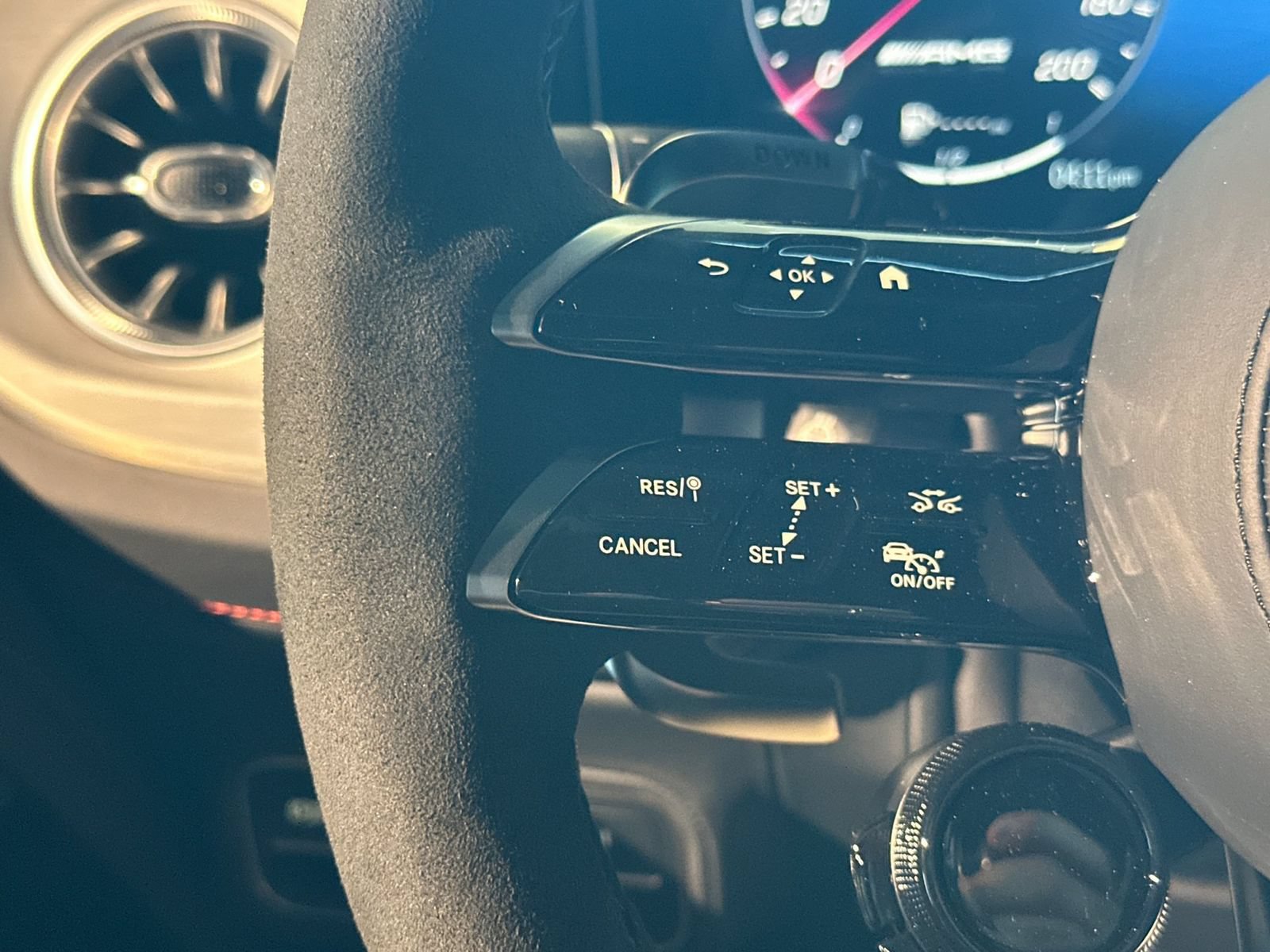 New 2026 Mercedes-Benz G 63 AMG 4MATIC image 26