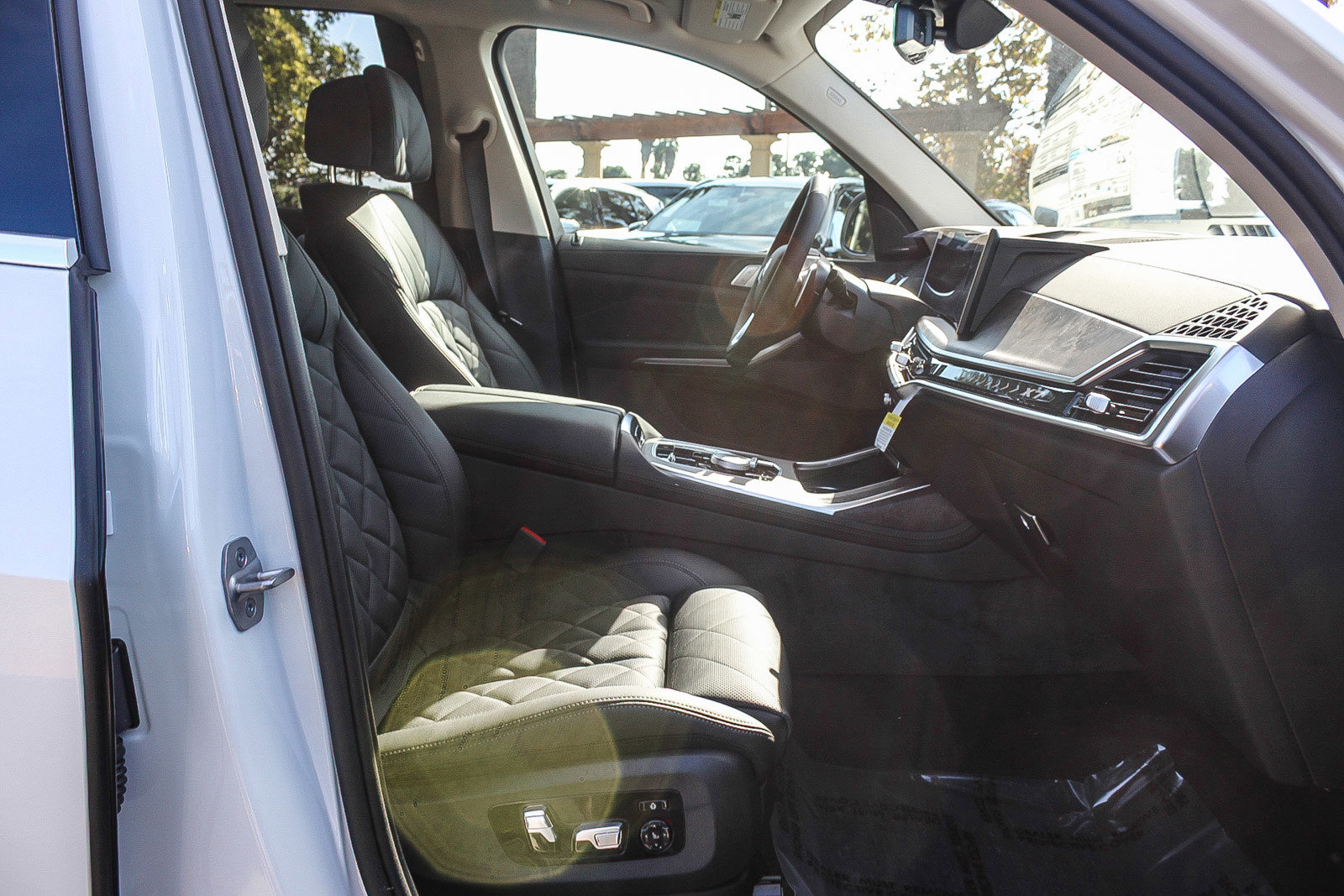 New 2026 BMW X7 xDrive40i image 16