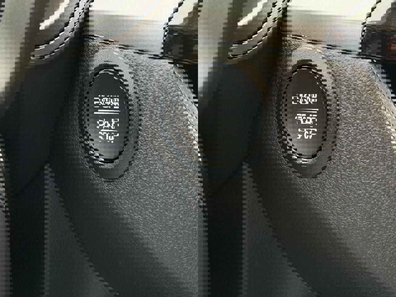 Used 2026 Ford Escape Active image 16