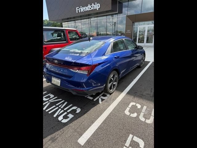 Used 2023 Hyundai Elantra SEL w/ Convenience Package FWD image 25
