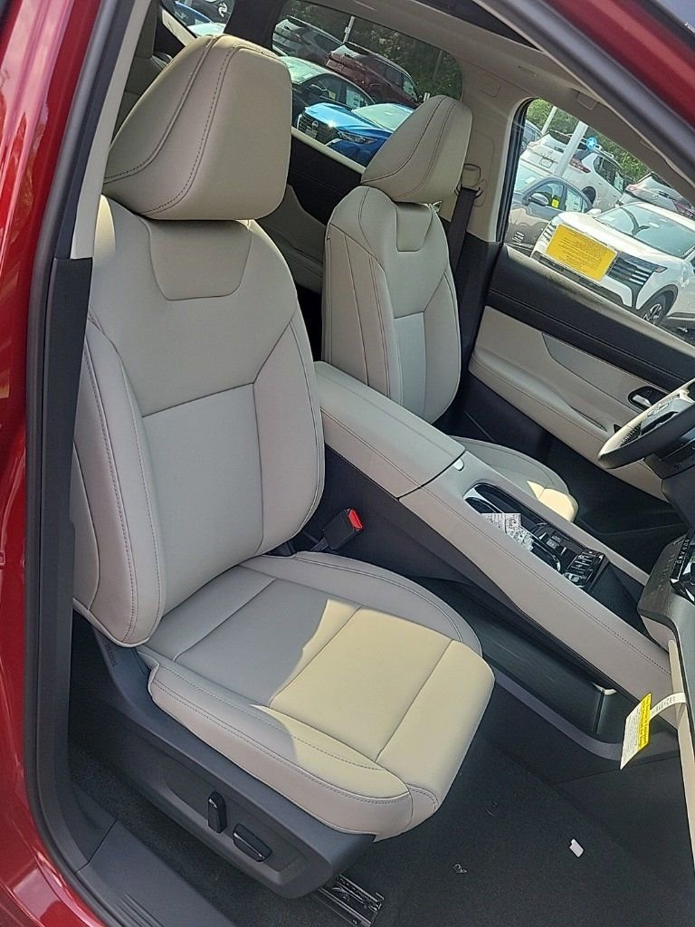 Used 2025 Nissan Murano SL w/ Cargo Package image 28