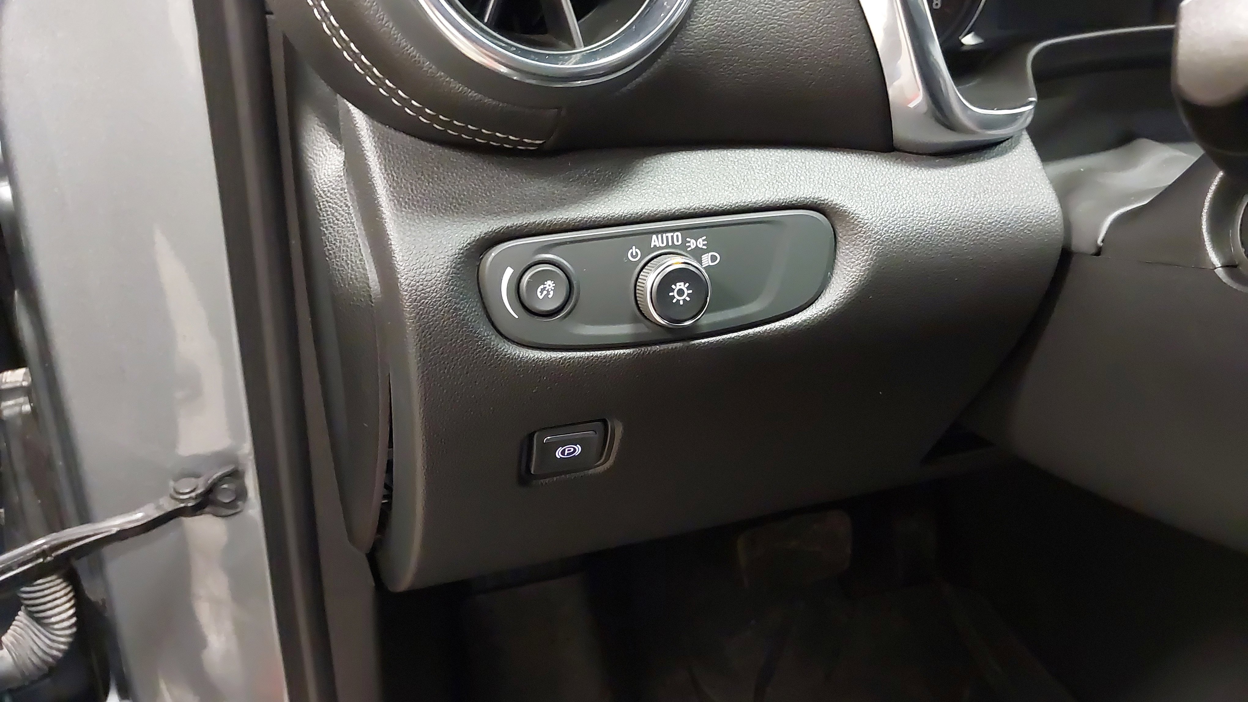 Used 2023 Chevrolet Blazer LT w/ LPO, Floor Liner Package image 23