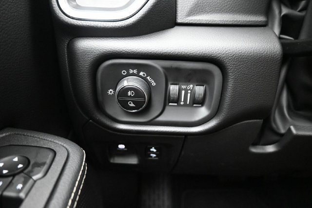 New 2027 RAM 1500 Laramie w/ Night Edition AWD/4WD image 13