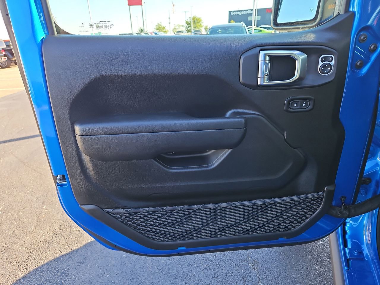 New 2025 Jeep Gladiator Mojave w/ Safety Group image 18